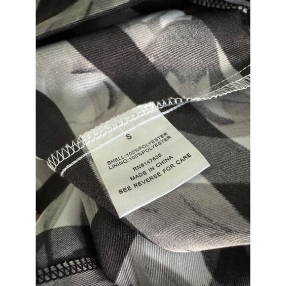 Romeo & Juliet Couture NWT Sleeveless Black White Grey Dress- Size Small - Picture 10 of 10